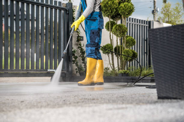 Post-Construction Pressure Washing in East Bronson, FL